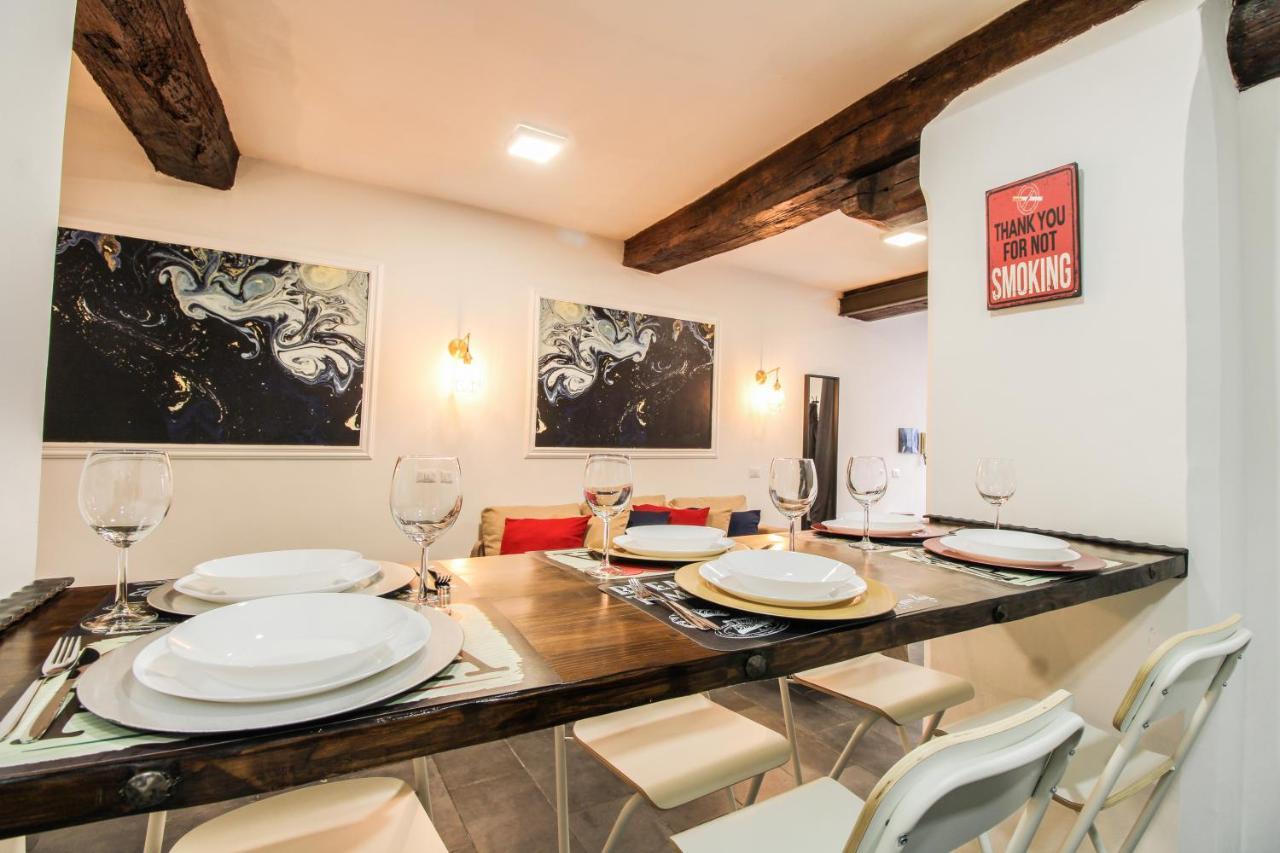 Charming Large Apartment - 3 Bedroom In Trastevere ローマ エクステリア 写真